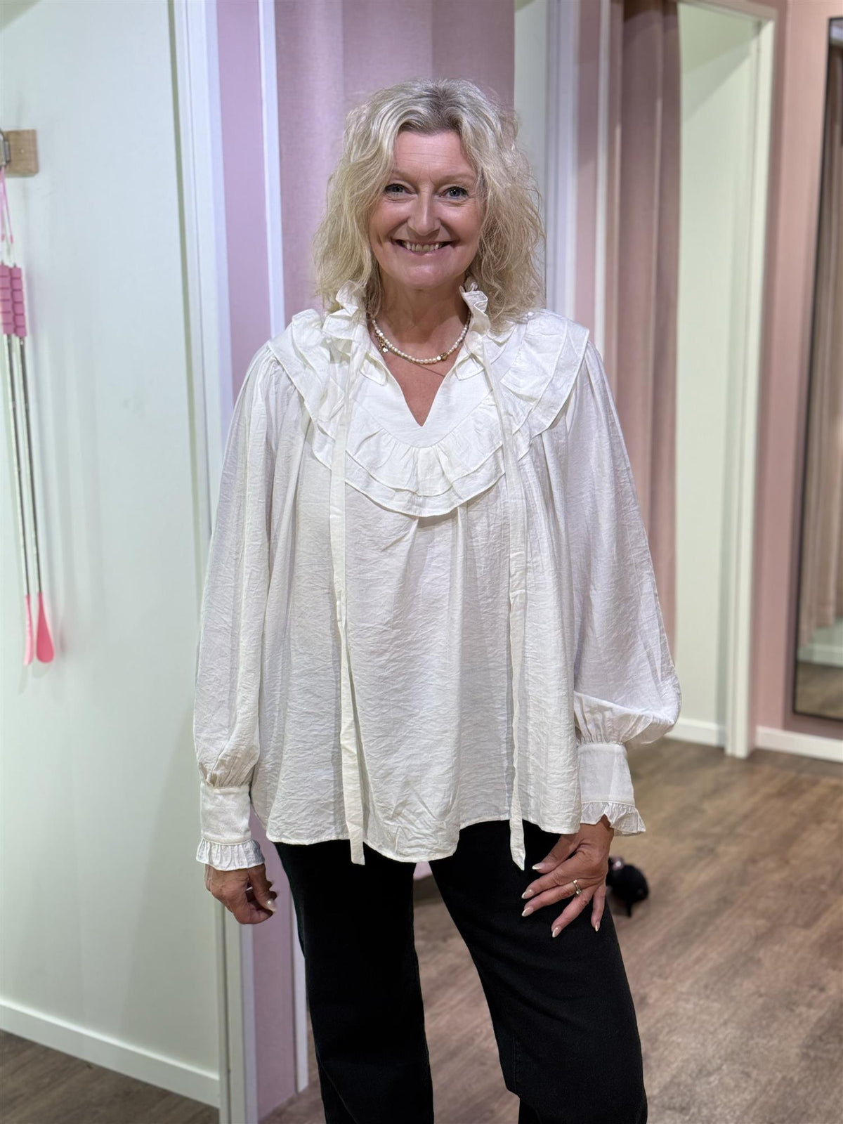 Bluse Volang Knyting White