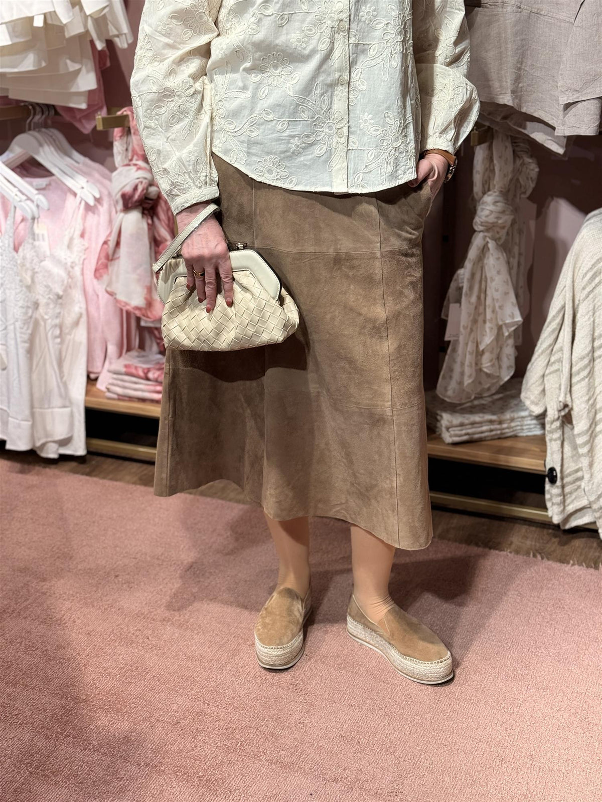 Flora Suede Skirt Nude Brown