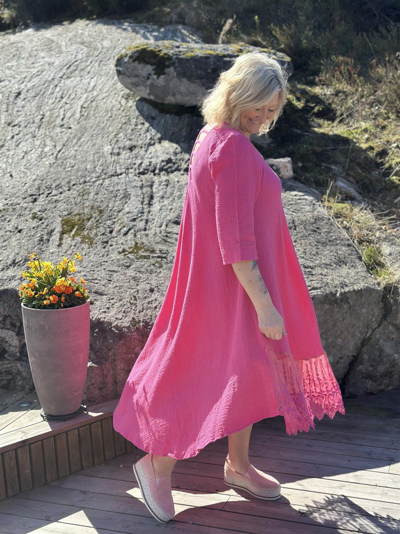 Kjole Saffi Pink