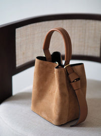 Bøtteveske Semsket Skinn Camel