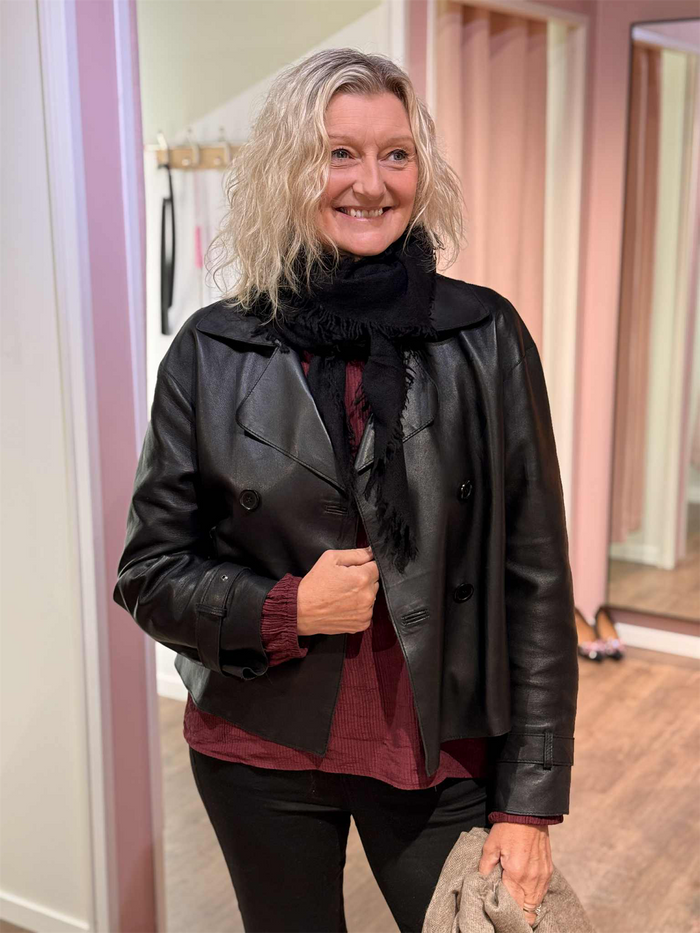 Nohr Triangle Kasjmir Skjerf Sort