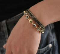 Armbånd med stener, Nomad