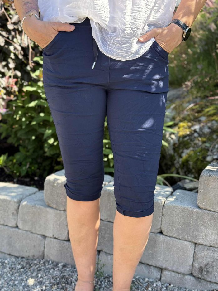 Capri Jaffa Navy
