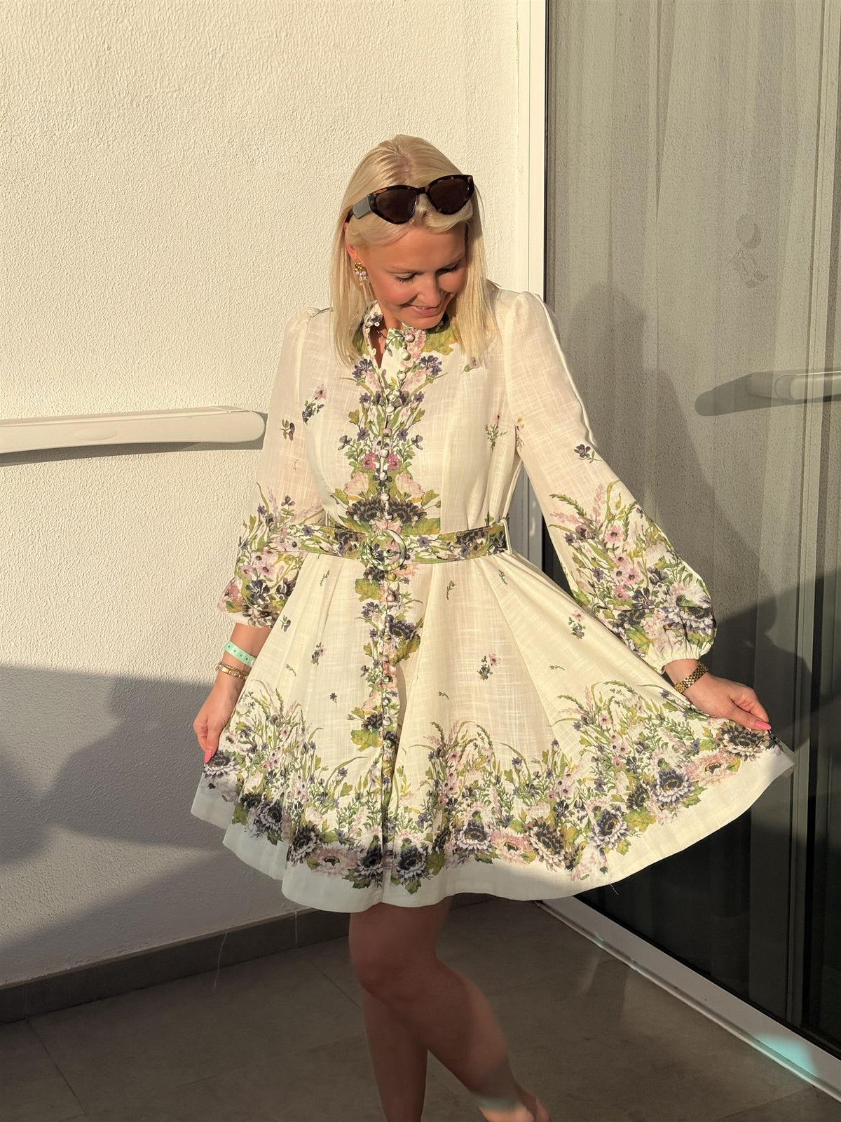 Kjole Kort Blomster Ecru