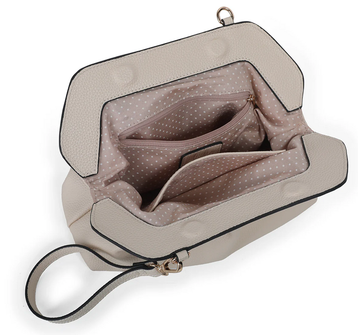 Joelle Clutch Beige