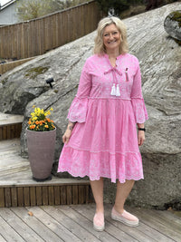 Kjole Boho Doll Emb Pink