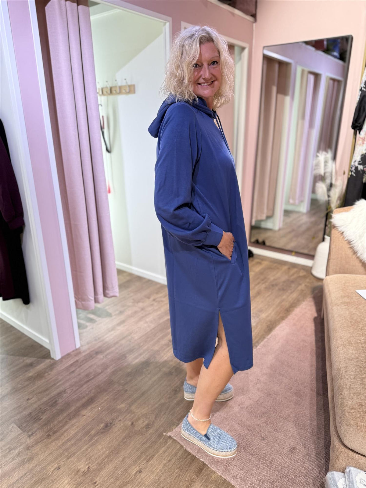 Hette-Kjole Mya True Blue