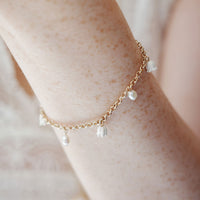 Tynt armbånd, Lilies & Pearls