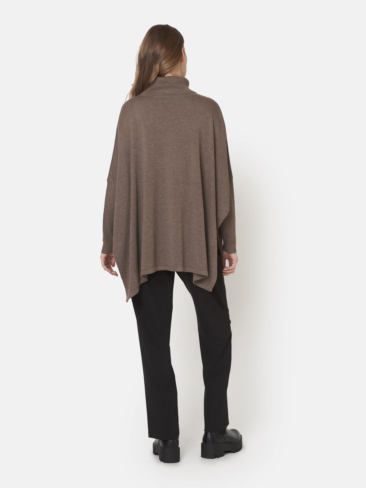 Poncho Taupe