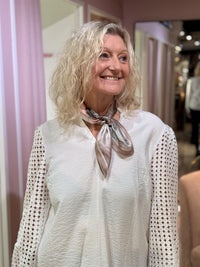 Skjer Lite Silke, Beige