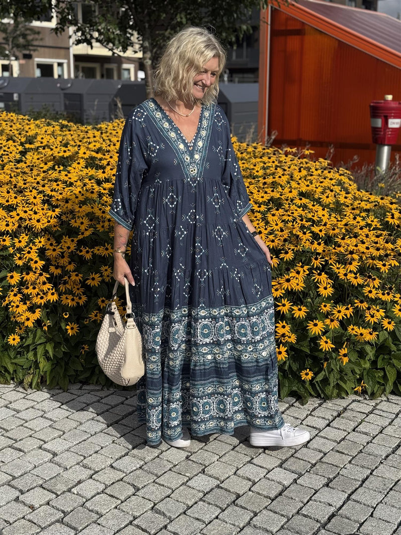 Cartagena Dress V Maxi Print