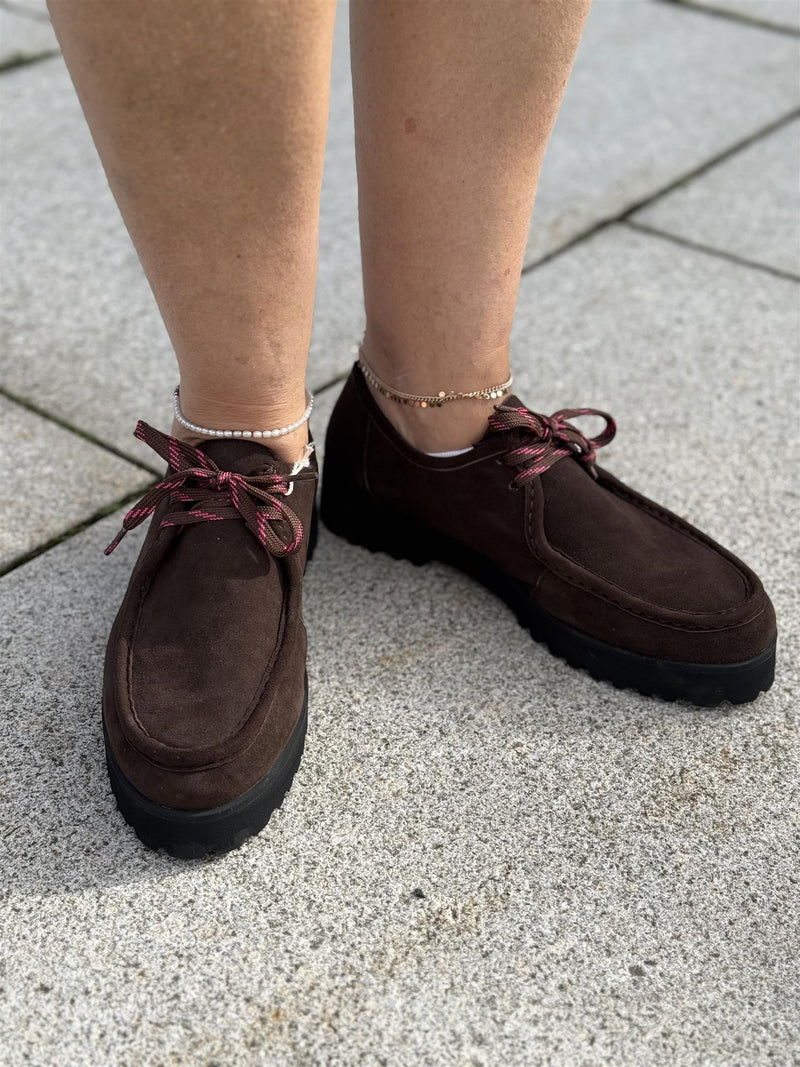 THE MOVEMENT Brown