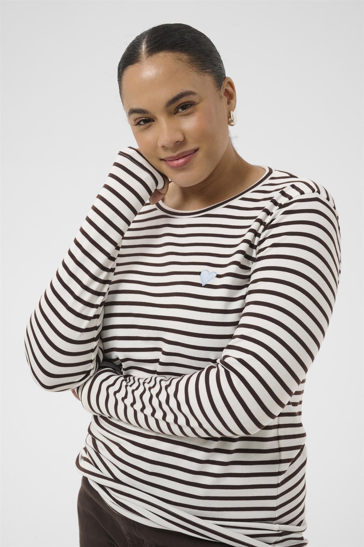 KClia T-Shirt Chalk / Brown - Blue Heart