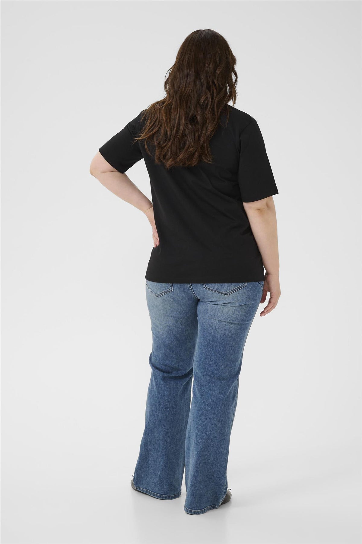 KCariana T-Shirt Black Deep