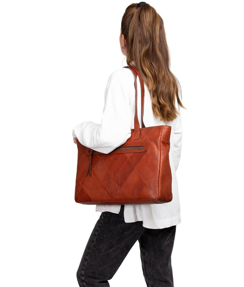 Tiramisu Leather Braided Totebag Cognac