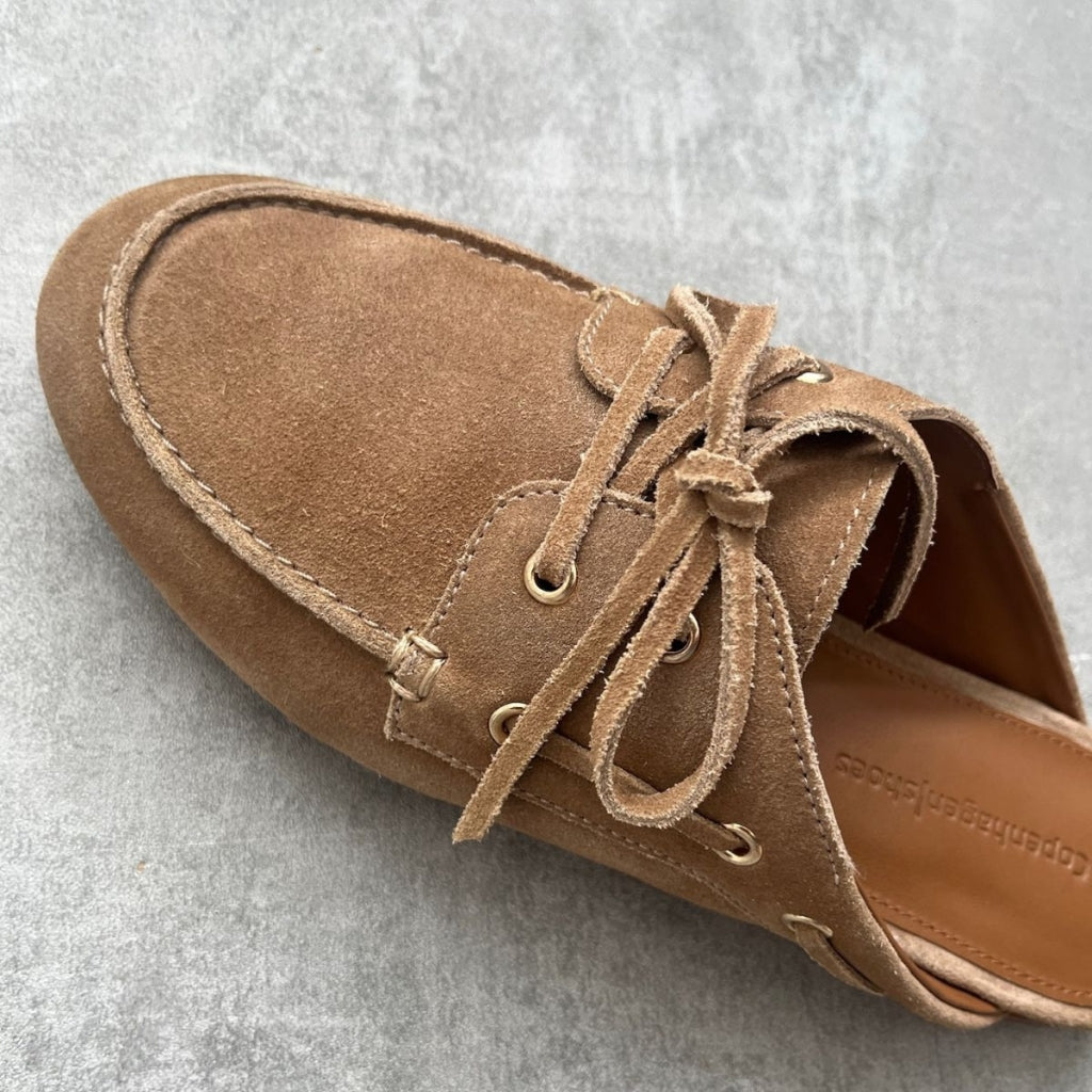 THE MOVEMENT Brown