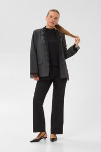 KArielle Blazer