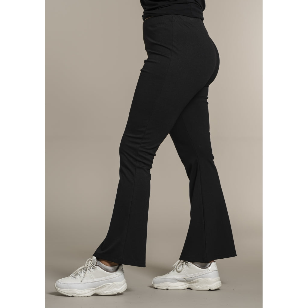 Madrid Bootcut Black