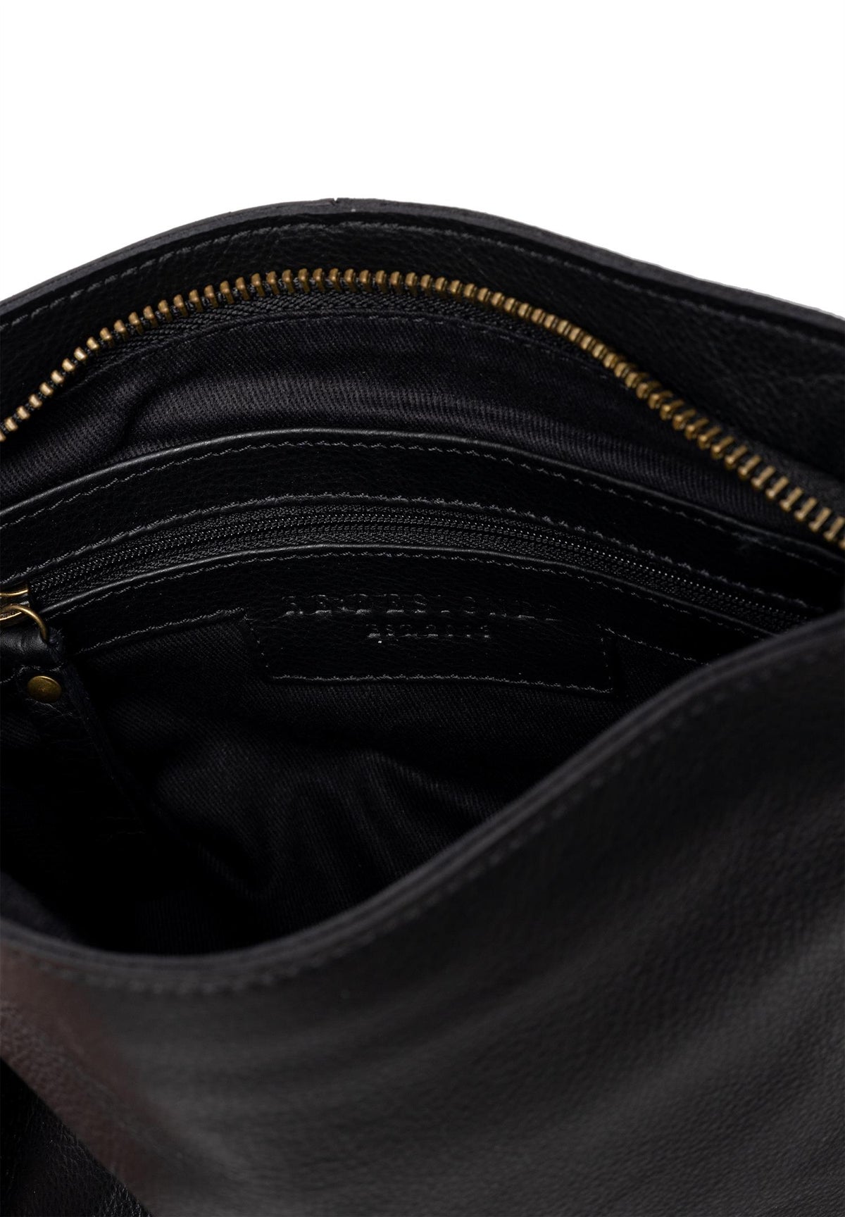 Fillis Medium Black