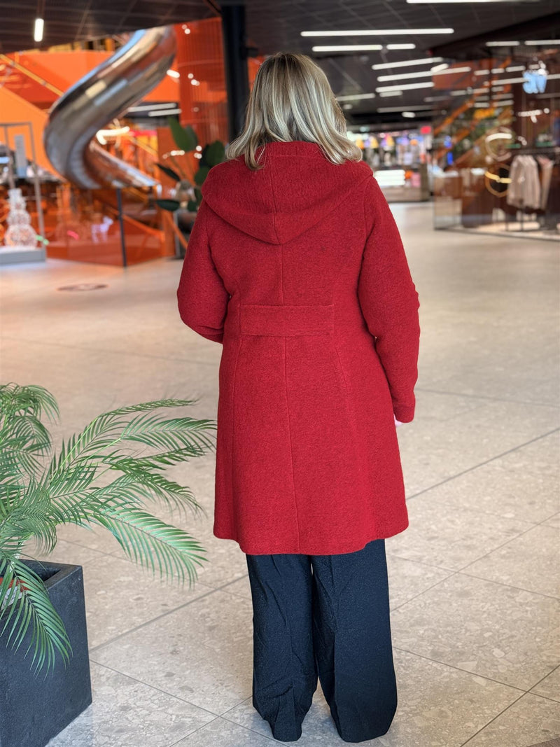 Kåpe m Hette/vannavvisende Rød