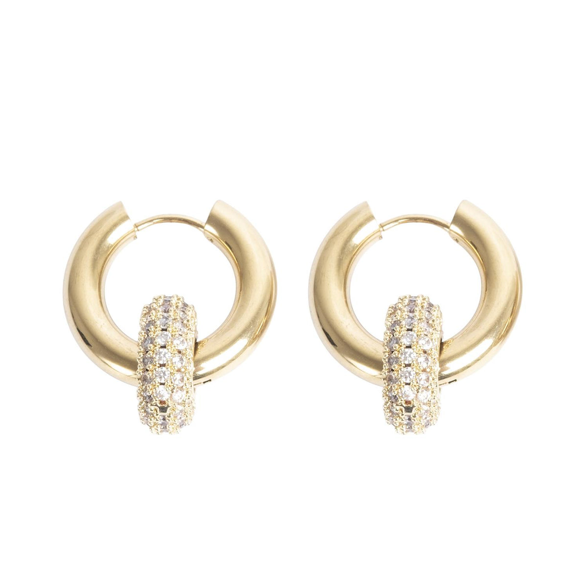 Hoops, Astra, Tone Damli