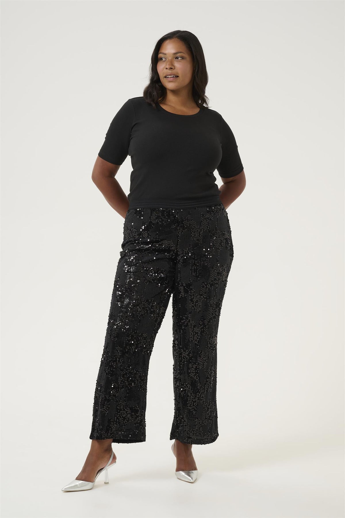 KCnicoleen Sequin Pants