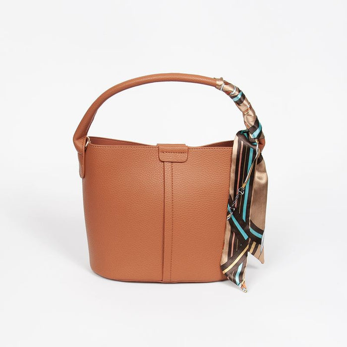 Ibelin liten bucketbag - Cognac