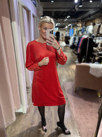 Kjole Tea Velour Red