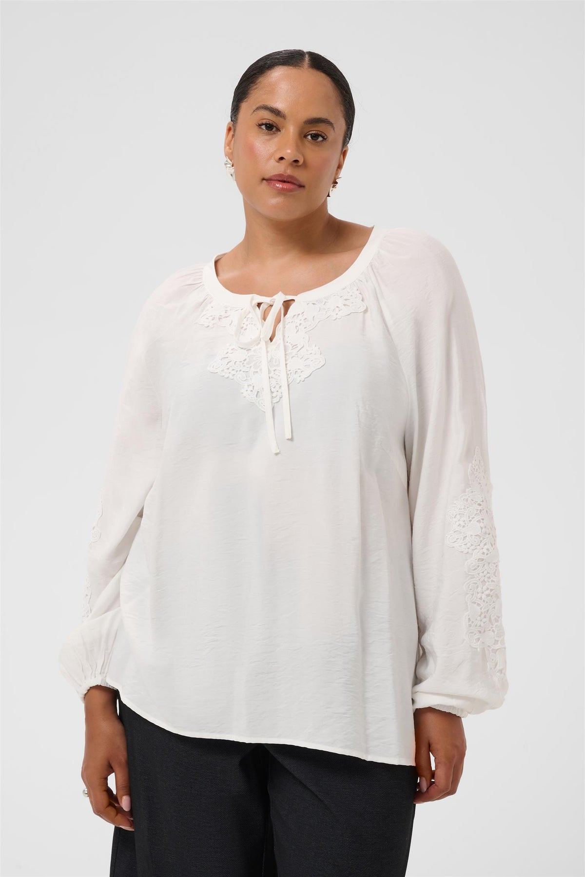 KCnioma Blouse Chalk