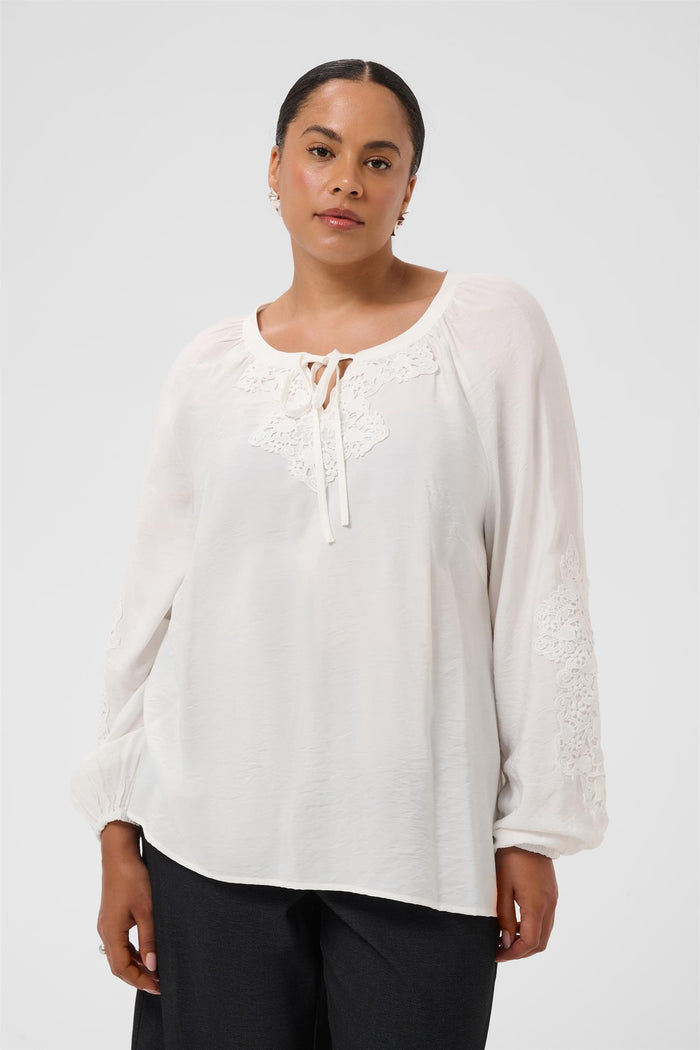 KCnioma Blouse Chalk