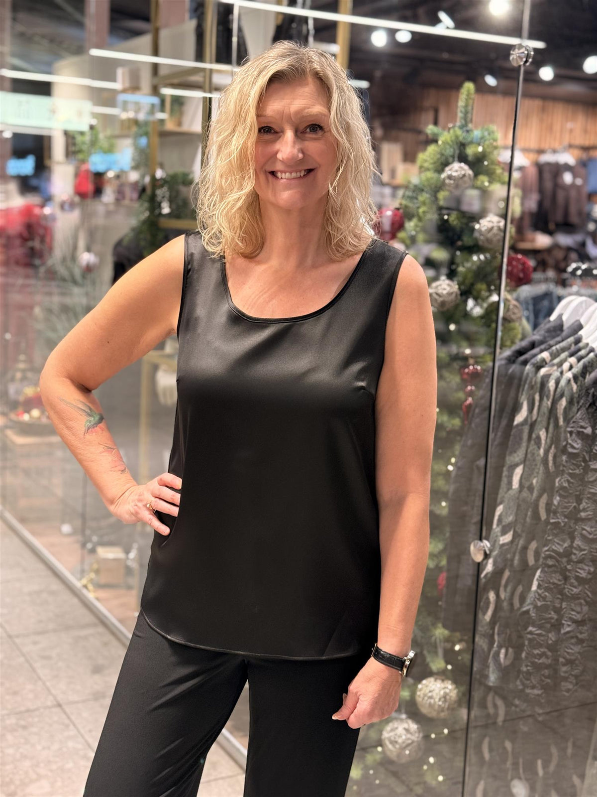 Pen-Singlet Sateng Sort