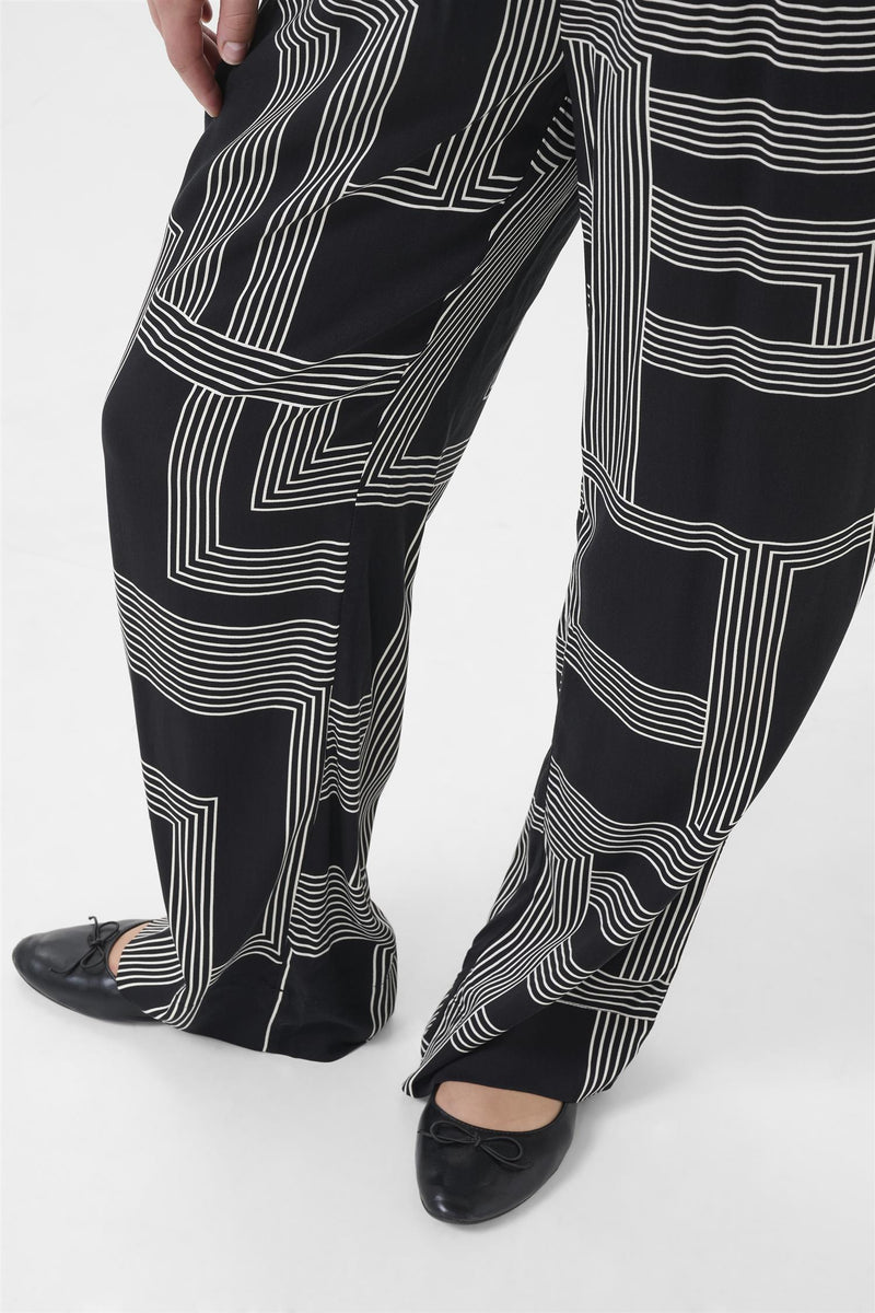 KCdonna Pants