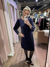 Kjole Tea Velour Navy