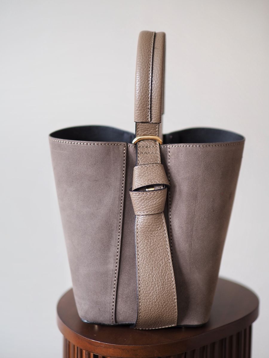 Bøtteveske Semsket Skinn Taupe