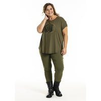 Gitte T-shirt Oliven m/print