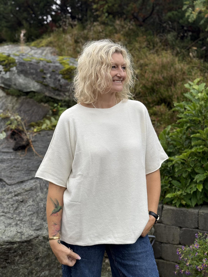 Genser Mona Rund hals Hvit