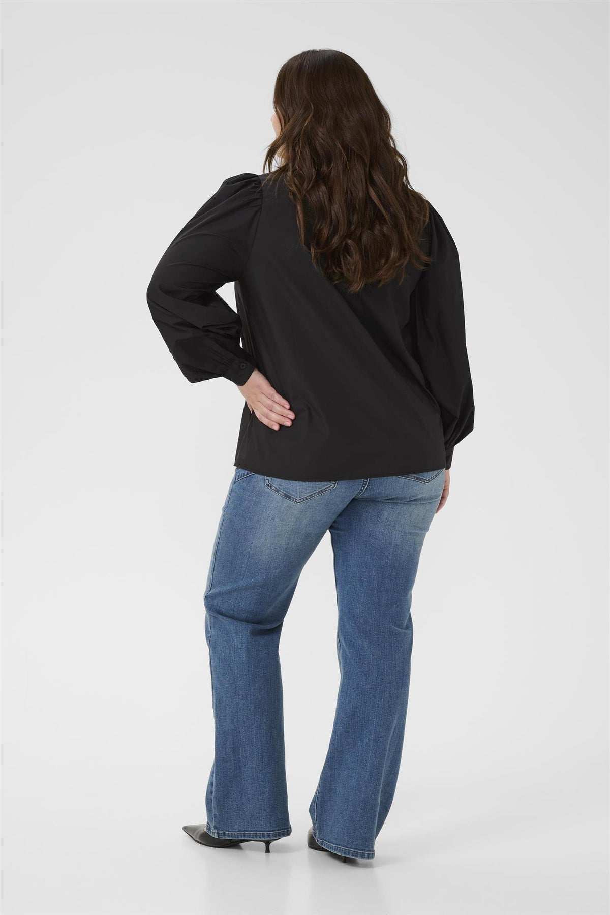 KCnicky Shirt Black Deep