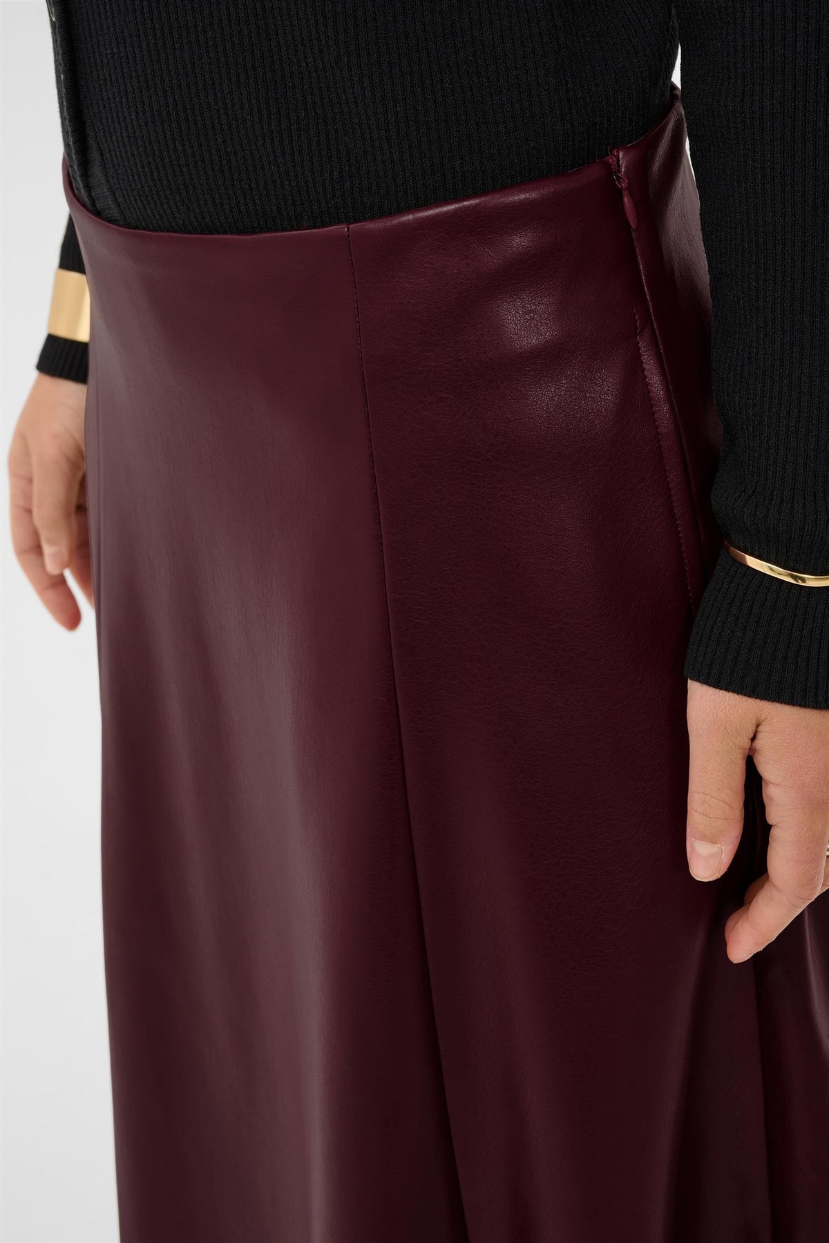 CRPaloma Skirt Dark Cabernet