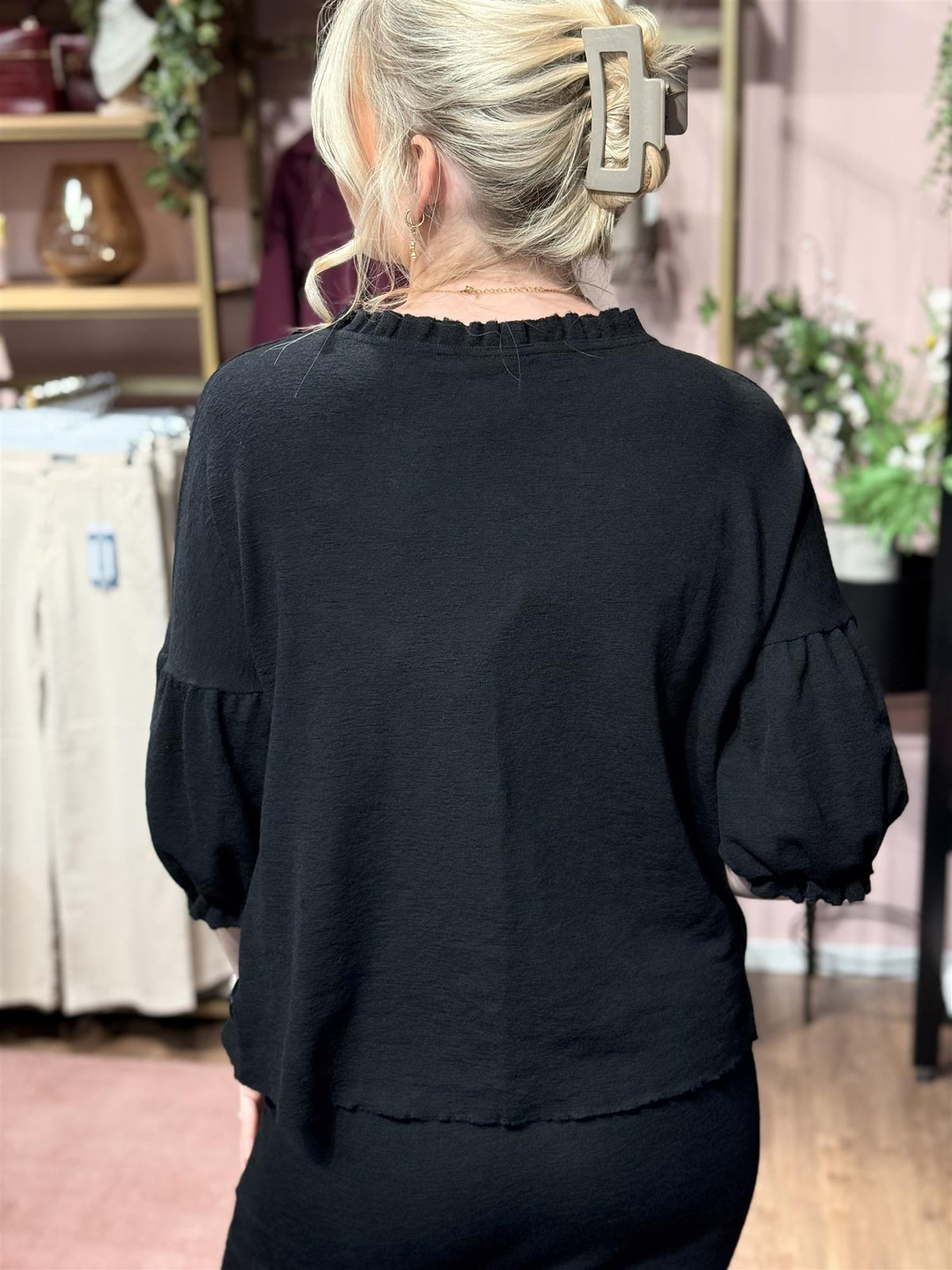 Shirt Wide Ruffle Neck 3/4 Black