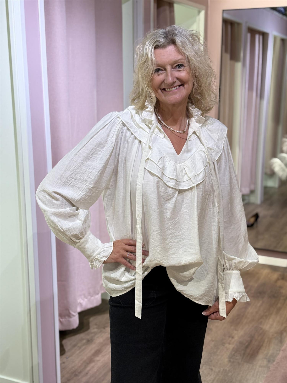Bluse Volang Knyting White