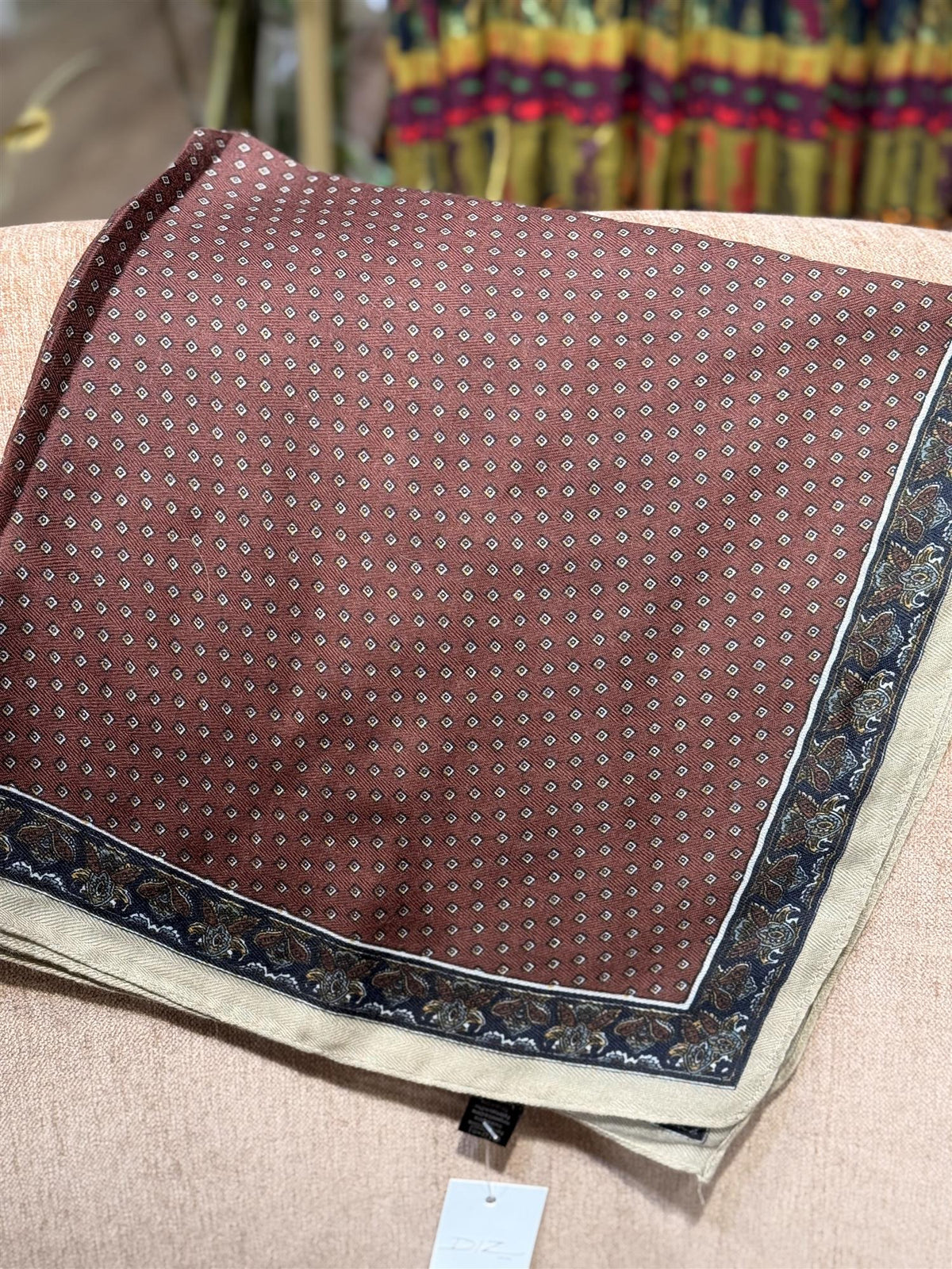 Skjerf Lite Viskose Brun m Beige Kant