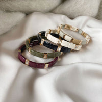 Emaljert armbånd, 17cm, Beige Multi