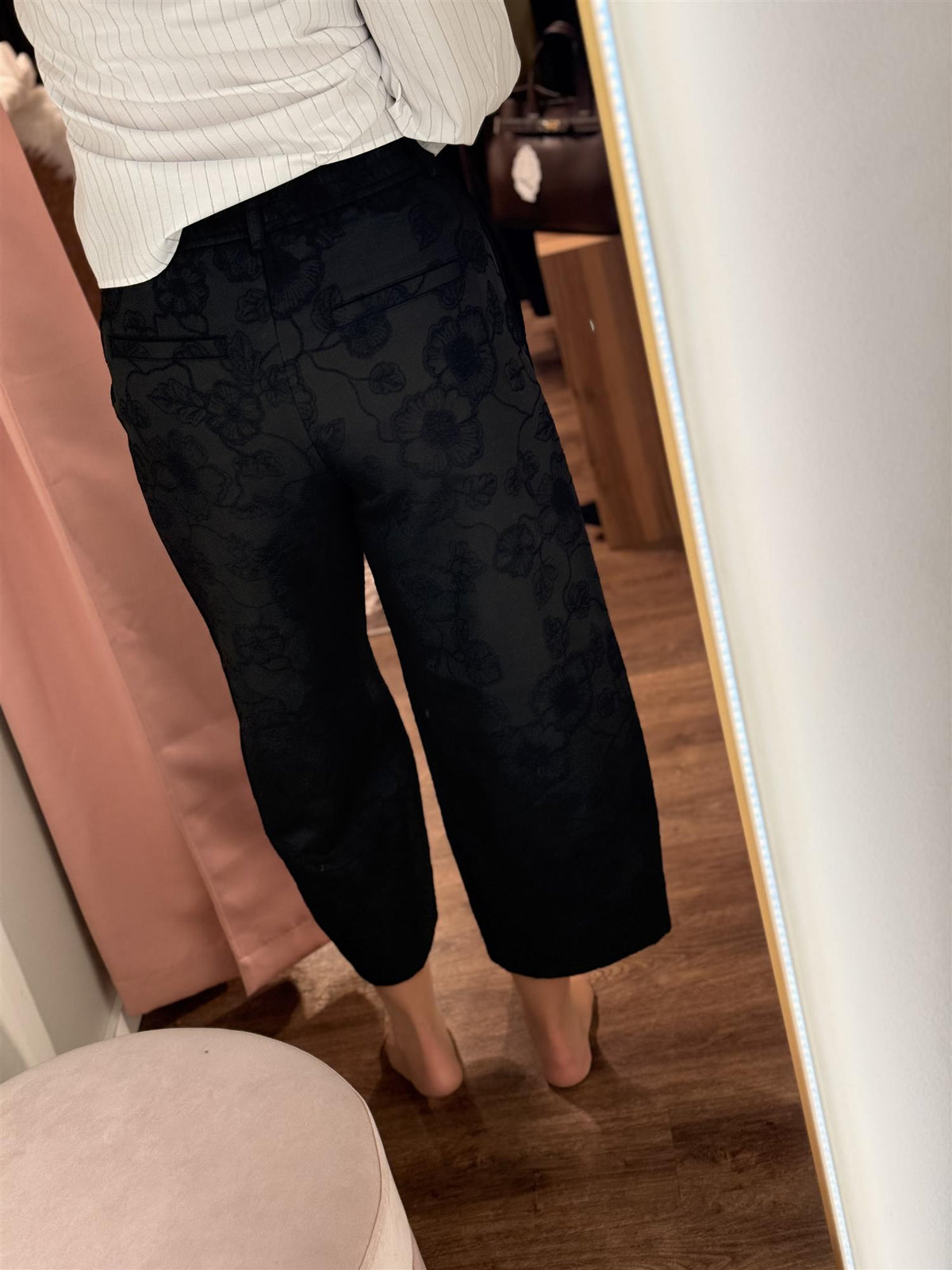 MaPeriel – Black
