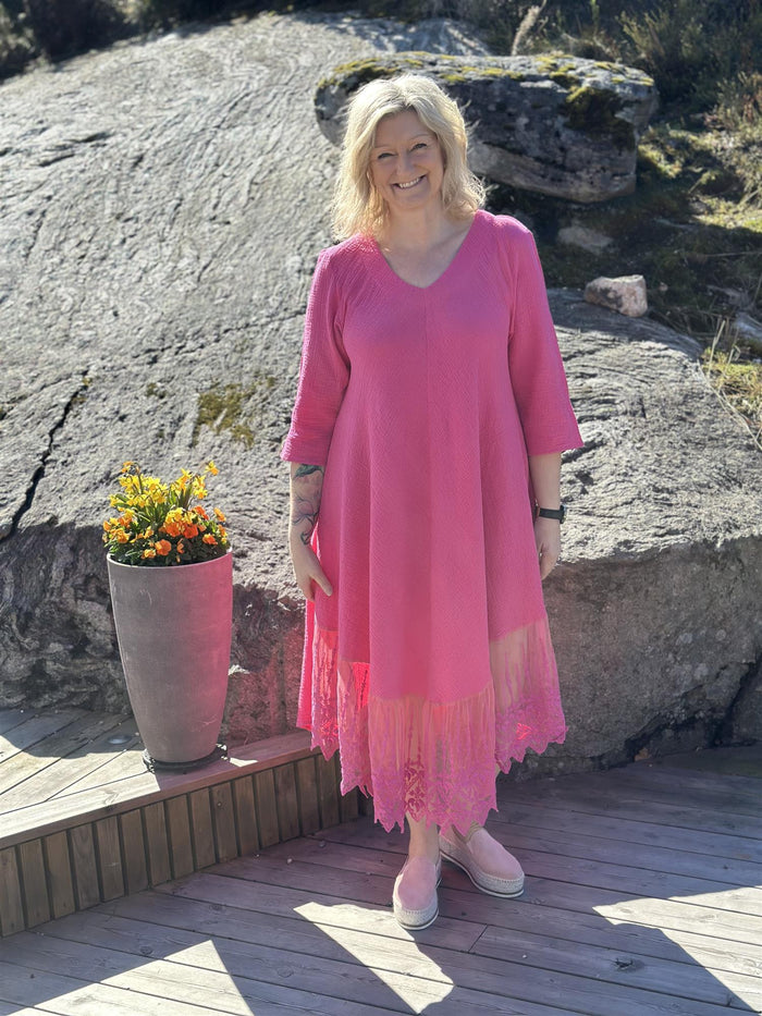 Kjole Saffi Pink