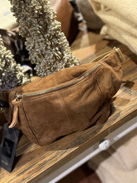Suede Bumbag Caramel w. Light gold
