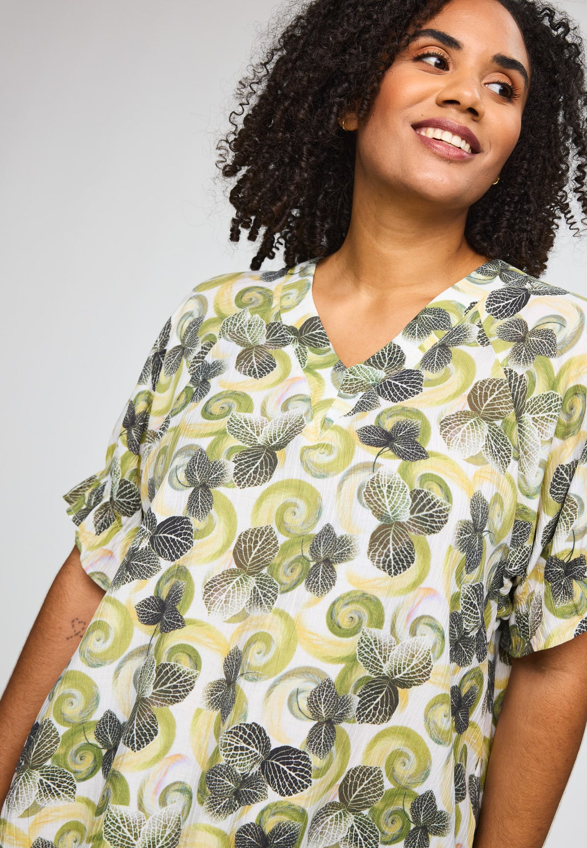 SDasie Blouse Green Offwhite Flower