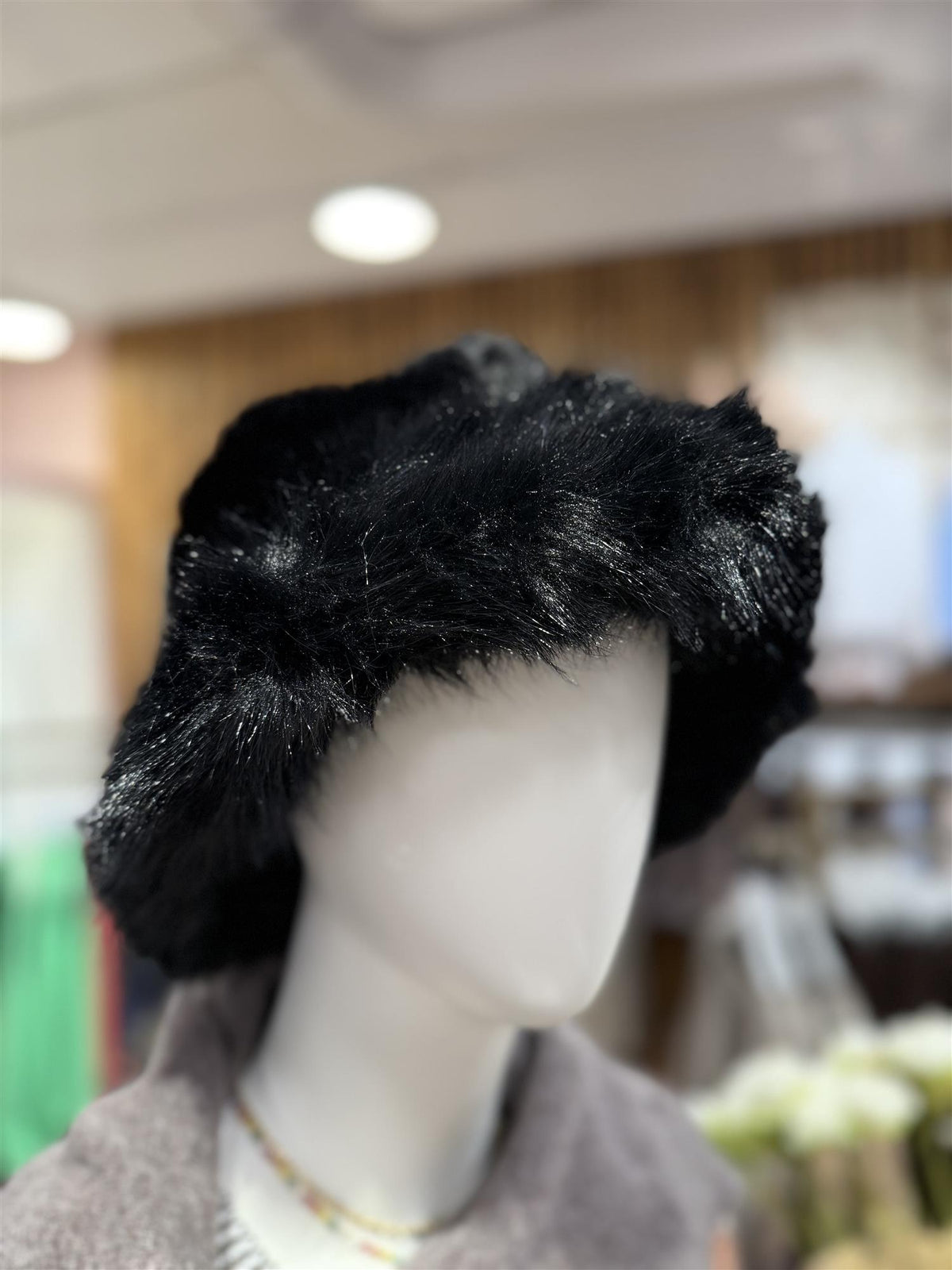 Fur Hood - Black