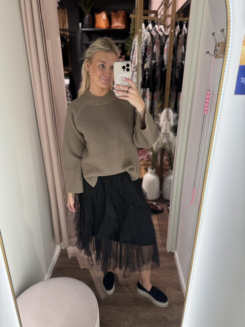 Zig Zag Tyll Skirt Black