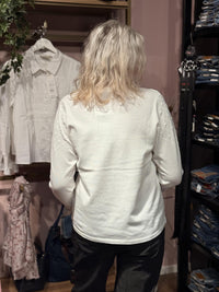 Genser White Dot
