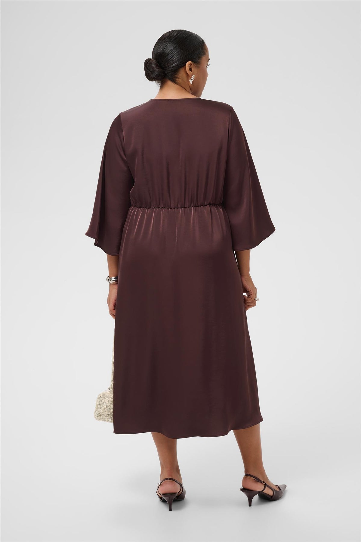 KCgunhilda Dress Fudge